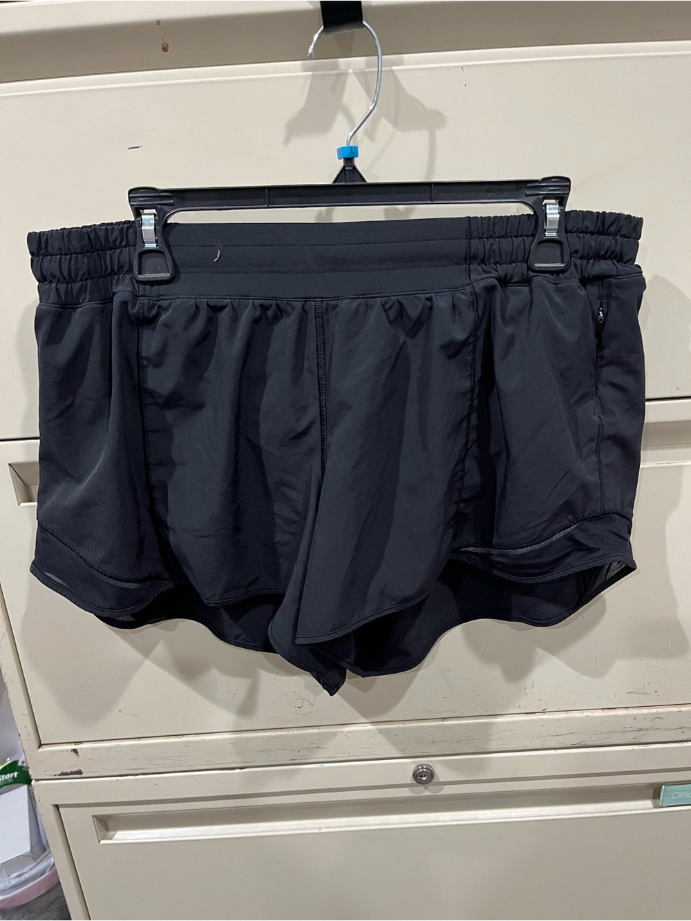lululemon athletica low rise Black Women's Athletic Shorts
